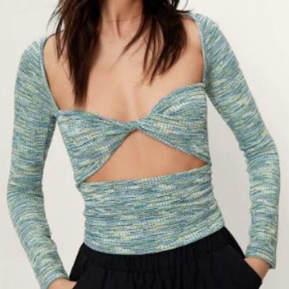 NWT - Nasty gal Ribbed Cut Out Long Sleeve Green Top, size 6